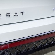 フォルクスワーゲン・パサート・ヴァリアント 新型のPHEVの「Rライン」