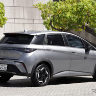 BYD ドルフィン