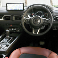 マツダ CX-5 レトロスポーツエディション（ジルコンサンドメタリック）