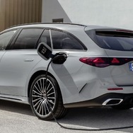 メルセデスベンツ Eクラス・ステーションワゴン 新型のPHEV