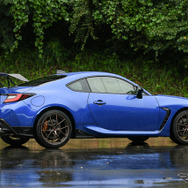 スバル BRZ STIスポーツ（STIスポーツパーツ装着車）