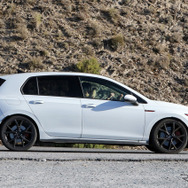 VW ゴルフ GTI 改良新型 プロトタイプ（スクープ写真）