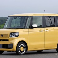 ホンダ N-BOX 新型（オータムイエロー・パール）