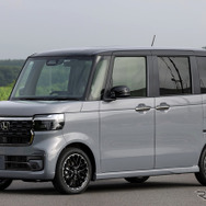 ホンダ N-BOXカスタム 新型