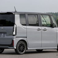 ホンダ N-BOXカスタム 新型