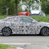 BMW 2シリーズ  グランクーペ　次期型プロトタイプ（スクープ写真）