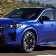 BMW X2 新型の「M35i xDrive」