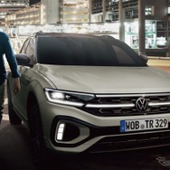 VW Tロック TDI R-Line ブラックスタイル