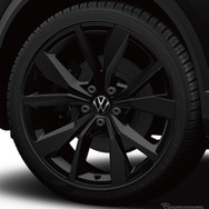 VW Tロック TDI R-Line ブラックスタイル 19インチアルミホイール（オプション）