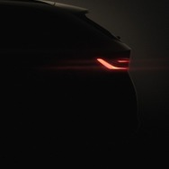 BMW 5シリーズ・ツーリング 新型のティザー写真