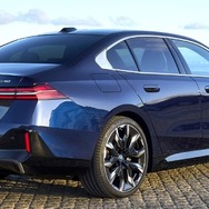 BMW i5 の「eDrive40」
