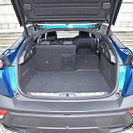 プジョー 408 GTハイブリッド（PHEV）