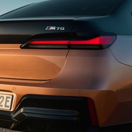 BMW i7 の「M70 xDrive」