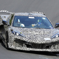 シボレー コルベット ZR1 新型プロトタイプ。ナンバー105M108の車両（スクープ写真）