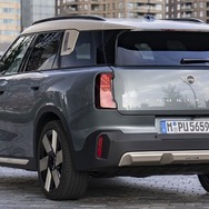 MINI カントリーマン（クロスオーバー）新型のEV
