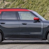 MINI ジョンクーパーワークス・カントリーマン ALL4 新型