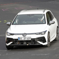 VW ゴルフR ヴァリアント 改良新型プロトタイプ（スクープ写真）
