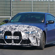 BMW M4クーペ 改良新型プロトタイプ（スクープ写真）