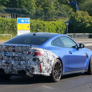 BMW M4クーペ 改良新型プロトタイプ（スクープ写真）