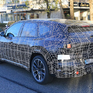 BMW ノイエ・クラッセ SUV プロトタイプ（スクープ写真）
