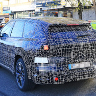 BMW ノイエ・クラッセ SUV プロトタイプ（スクープ写真）