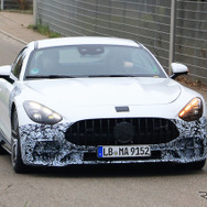 メルセデスAMG GT 43 直6モデルのプロトタイプ（スクープ写真）