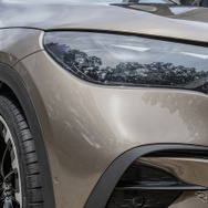 メルセデスベンツ EQE SUV（写真は海外仕様）