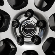 MID Lefinada MOTION3／19×7.0J IN40 235/55R19
