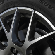 MID Lefinada MOTION3／19×7.0J IN40 235/55R19
