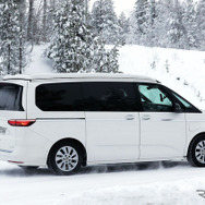 VW カリフォルニア PHEV プロトタイプ（スクープ写真）
