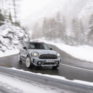 MINI クーパーS カントリーマン ALL4 新型