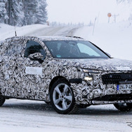 アウディ Q3 次期型プロトタイプ（スクープ写真）
