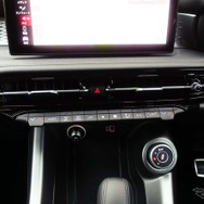アルファロメオ トナーレPHEV