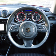 スズキ・スイフト従来型（ハイブリッドRS、2017年）