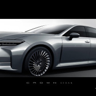 「王道のセダン」を目指した、新型トヨタ『クラウン・セダン』デザインの5つの見所とは。画像はテクノアートの宮﨑是旭氏によるスケッチ。