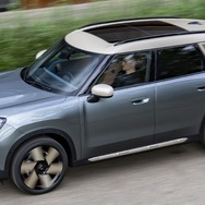 MINI カントリーマン C 新型