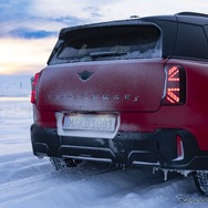MINI カントリーマン 新型の「カントリーマンS ALL4」の「JCW」仕様
