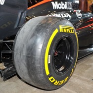 ホンダ McLaren-Honda MP4-30（東京オートサロン16）