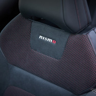 日産 アリアNISMO