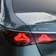 メルセデスベンツ Eクラス 新型（E350e）