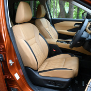 日産 エクストレイル G e-4ORCE