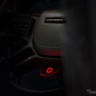 ランドローバー・ディフェンダー OCTA
