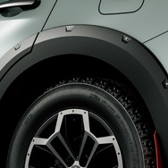 トヨタ クラウン 特別仕様車 CROSSOVER RS“LANDSCAPE” 専用オーバーフェンダーモール（GORI GORI BLACK塗装）