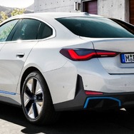 BMW i4 現行型（参考）