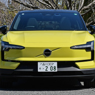 ボルボ EX30