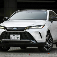 トヨタ ハリアーPHEV