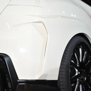 無限 シビック TYPE R コンセプト（東京オートサロン16）