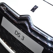 DS 3 ソー・パリジェンヌ（東京モーターショー15）