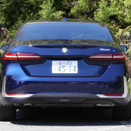BMW 5シリーズ 新型（523i）