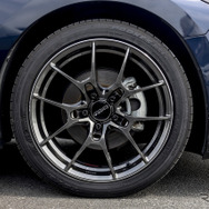 マツダ マツダ3×ボルクレーシングG025　215/45R18
